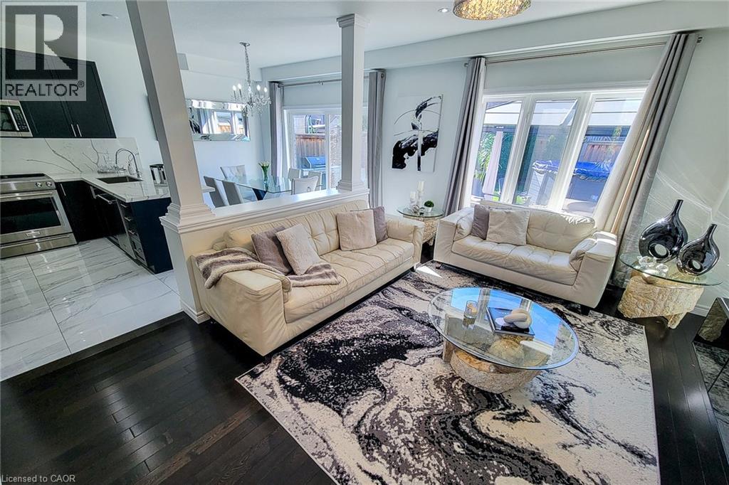 190 BELLAGIO Avenue, Stoney Creek, Ontario, L0R1P0 — Photo 8
