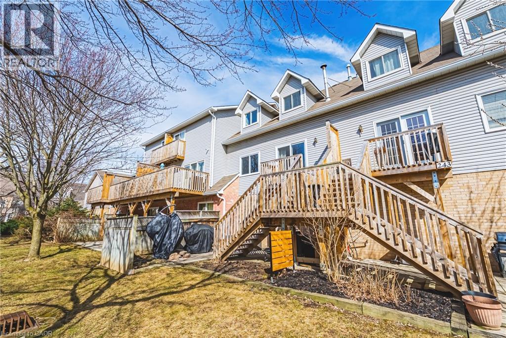 2055 WALKERS Line Unit# 242, Burlington, Ontario, L7M4B5 — Photo 24