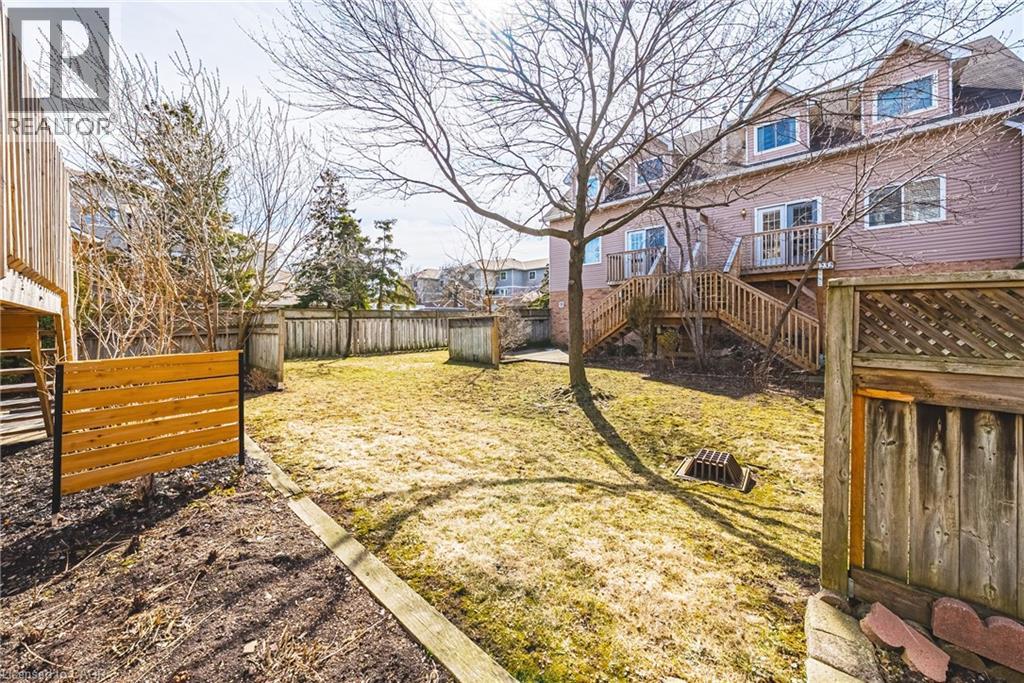 2055 WALKERS Line Unit# 242, Burlington, Ontario, L7M4B5 — Photo 26