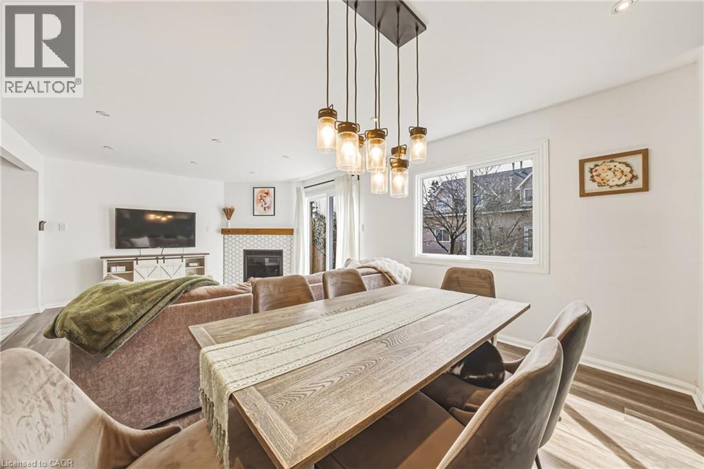 2055 WALKERS Line Unit# 242, Burlington, Ontario, L7M4B5 — Photo 7