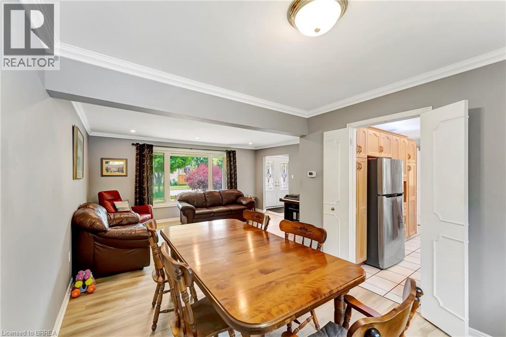 307 ERINDALE Drive, Burlington, Ontario, L7L4T3 — Photo 11