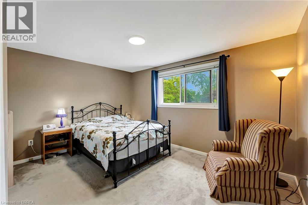 307 ERINDALE Drive, Burlington, Ontario, L7L4T3 — Photo 17