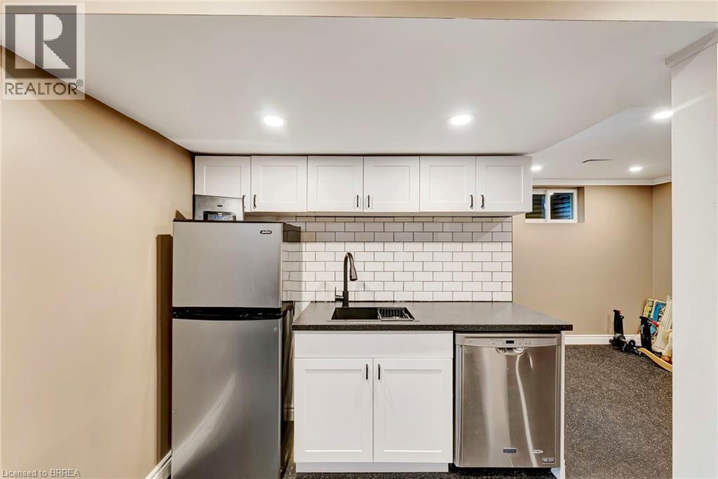 307 ERINDALE Drive, Burlington, Ontario, L7L4T3 — Photo 27