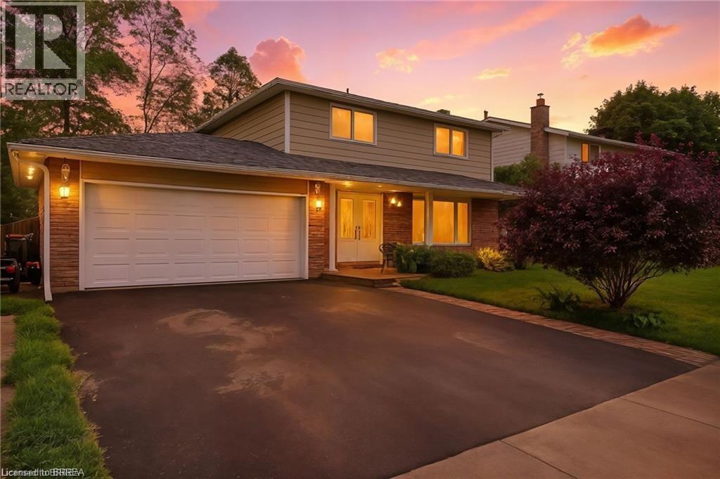 307 ERINDALE Drive, Burlington, Ontario, L7L4T3 — Photo 3