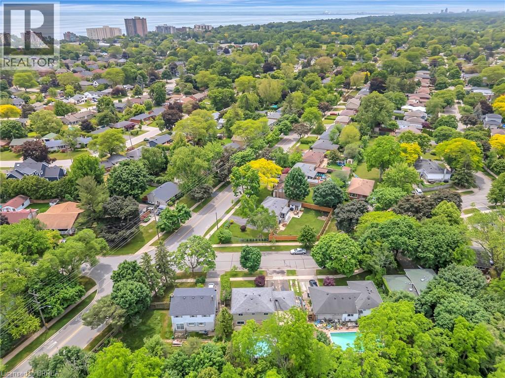 307 ERINDALE Drive, Burlington, Ontario, L7L4T3 — Photo 36