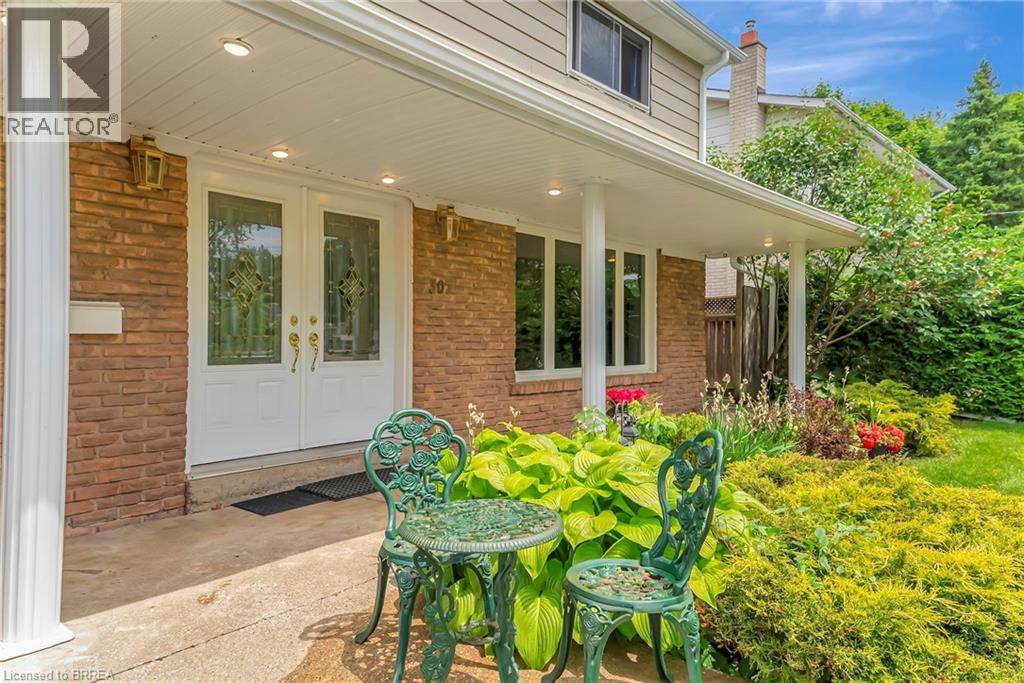 307 ERINDALE Drive, Burlington, Ontario, L7L4T3 — Photo 4