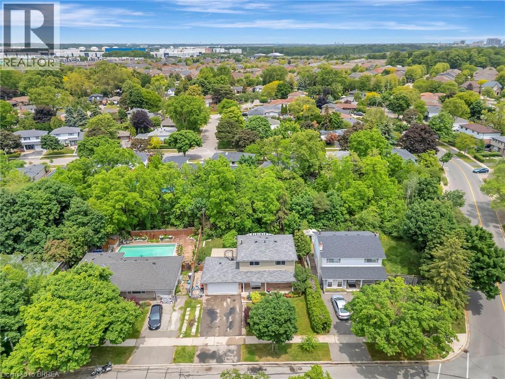 307 ERINDALE Drive, Burlington, Ontario, L7L4T3 — Photo 5