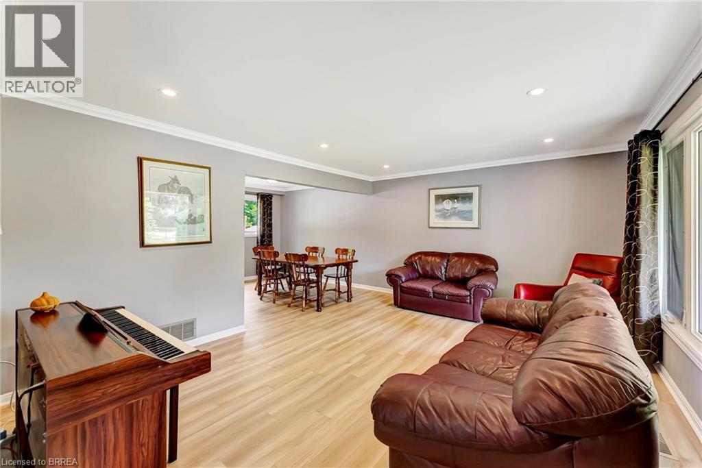 307 ERINDALE Drive, Burlington, Ontario, L7L4T3 — Photo 7