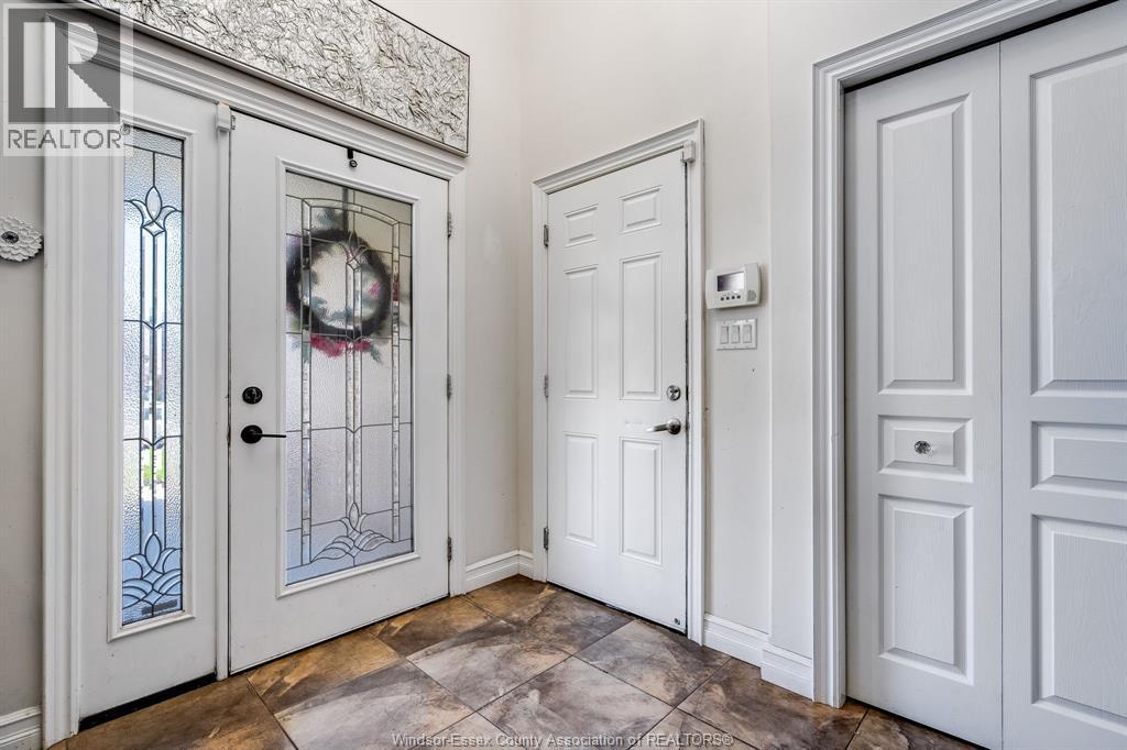 53 ANTONIO, Leamington, Ontario, N8H5P8 — Photo 3