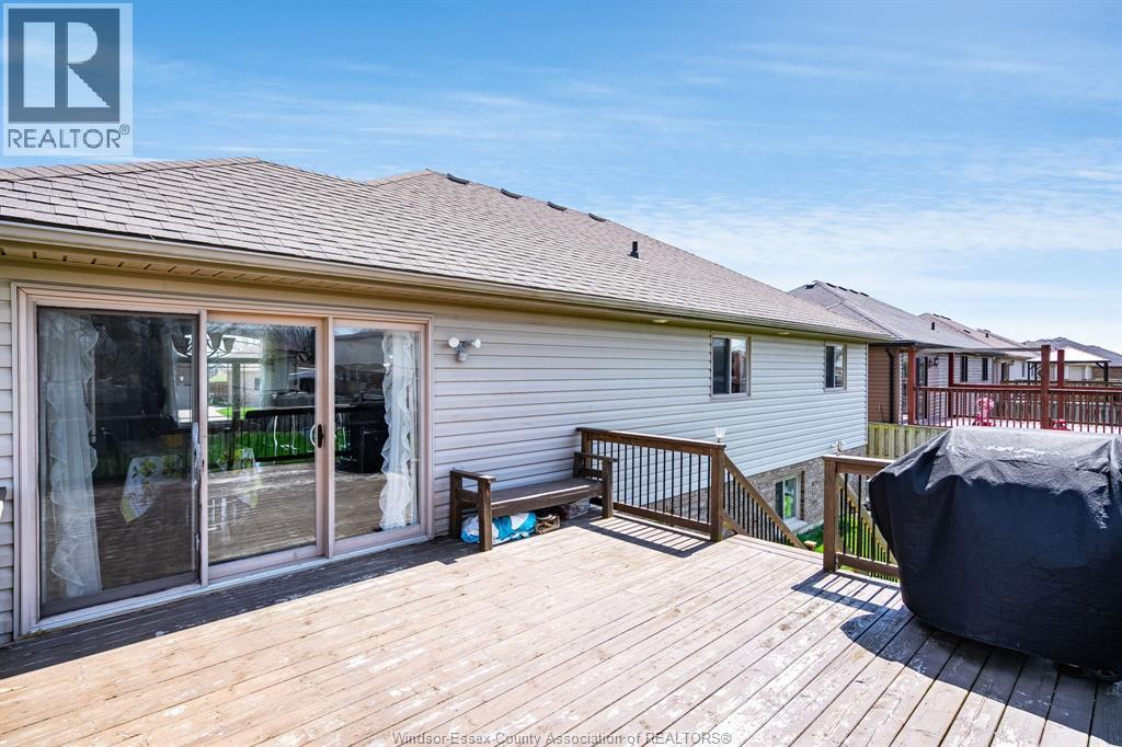53 ANTONIO, Leamington, Ontario, N8H5P8 — Photo 32