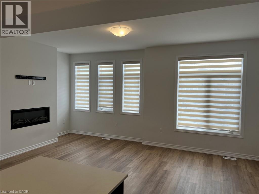 314 EQUESTRIAN Way Unit# 33, Cambridge, Ontario, N3E0E4 — Photo 7