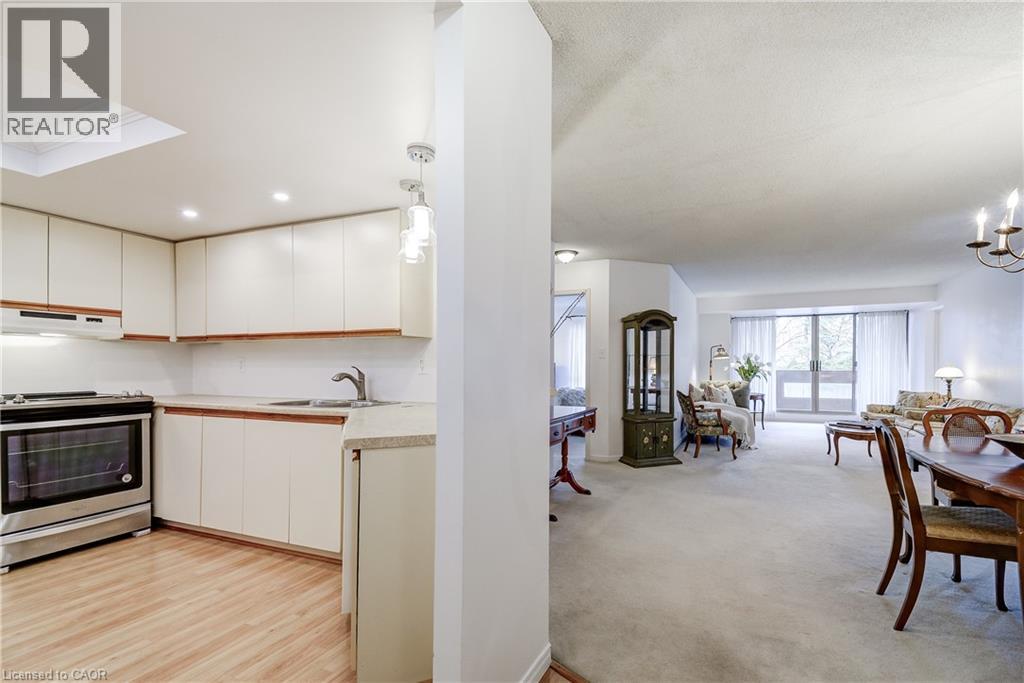 1201 NORTH SHORE Boulevard Unit# 204, Burlington, Ontario, L7S1Z5 — Photo 8