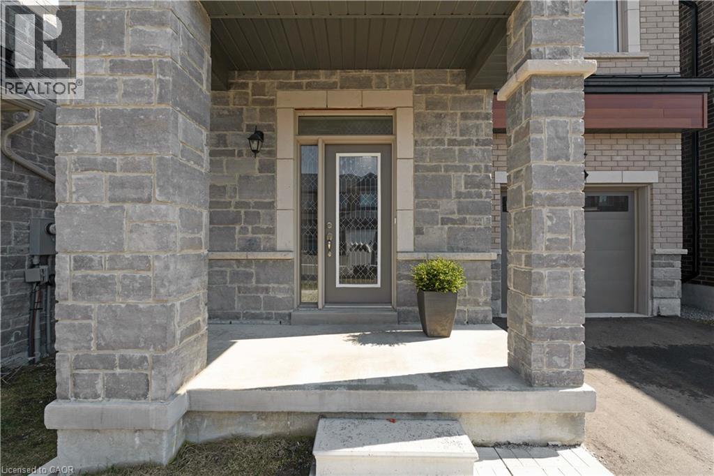 1117 CAMEO Street, Pickering, Ontario, L1X0L7 — Photo 4
