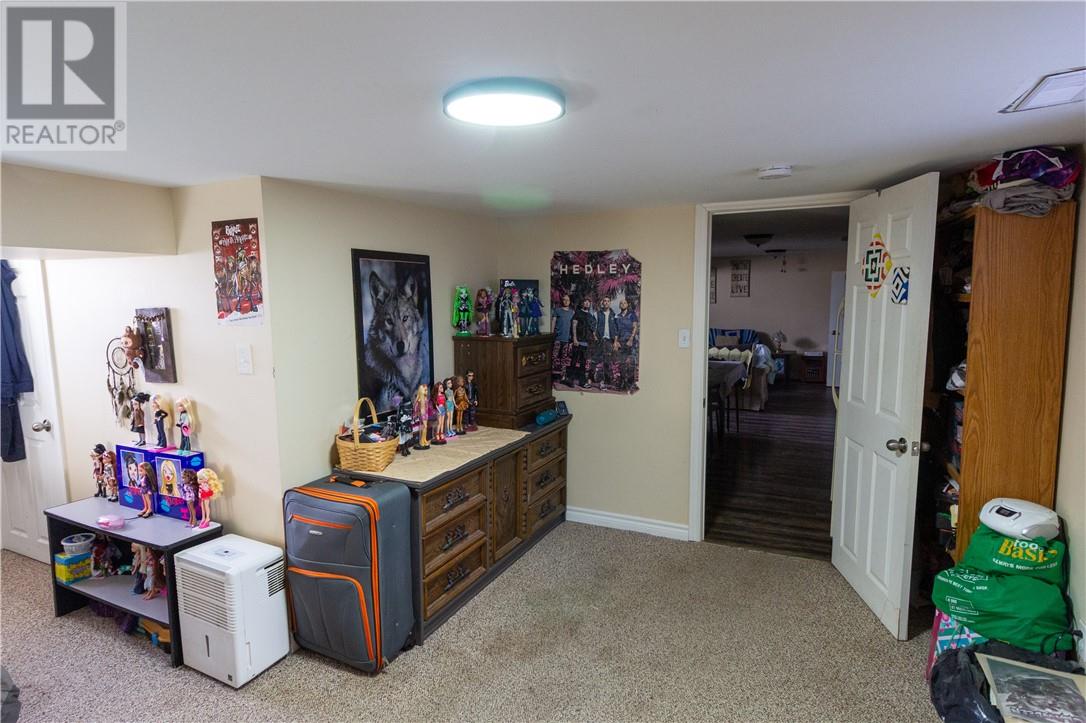 12 Ormsby, Capreol, Ontario, P0M1H0 — Photo 17