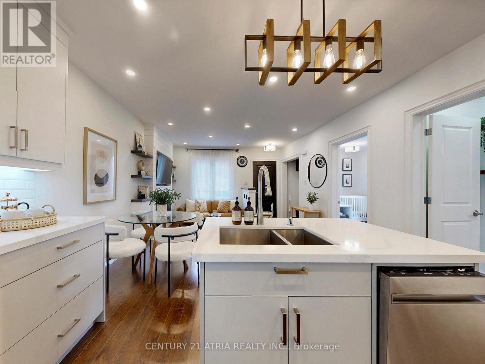 534 SILVERTHORN AVENUE, Toronto (Keelesdale-Eglinton West), Ontario, M6M3H9 — Photo 13