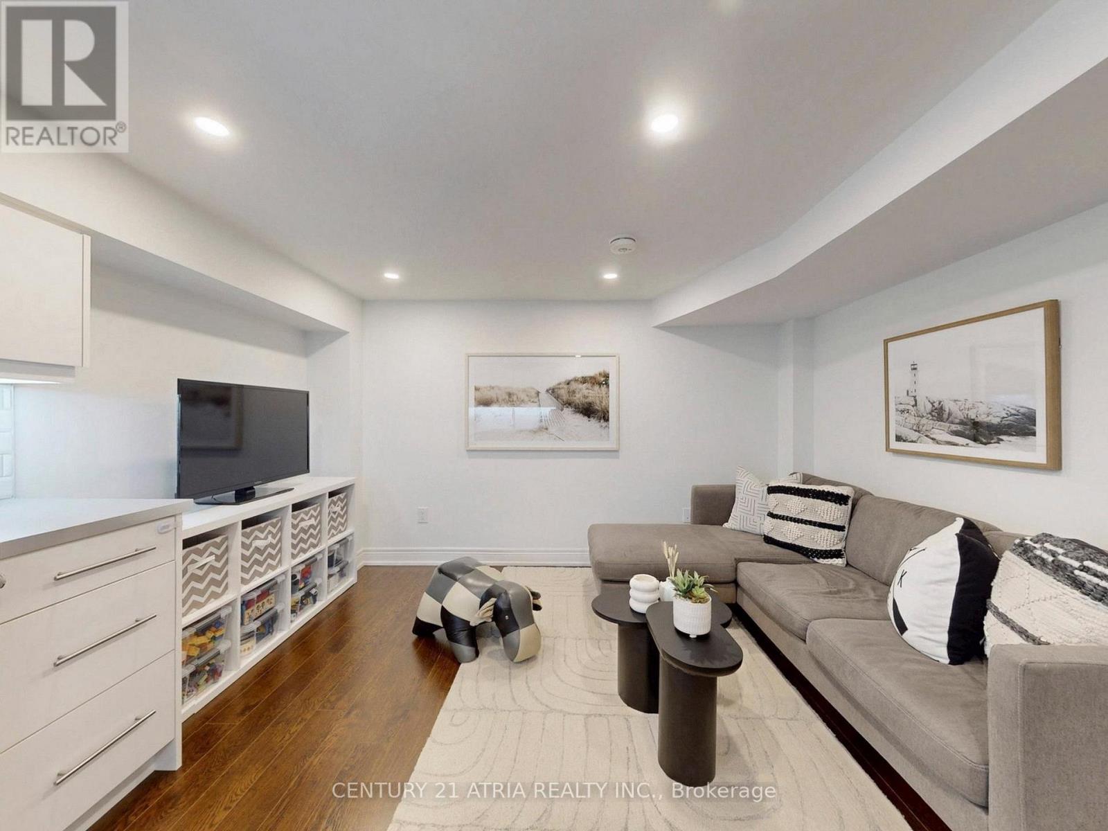 534 SILVERTHORN AVENUE, Toronto (Keelesdale-Eglinton West), Ontario, M6M3H9 — Photo 30