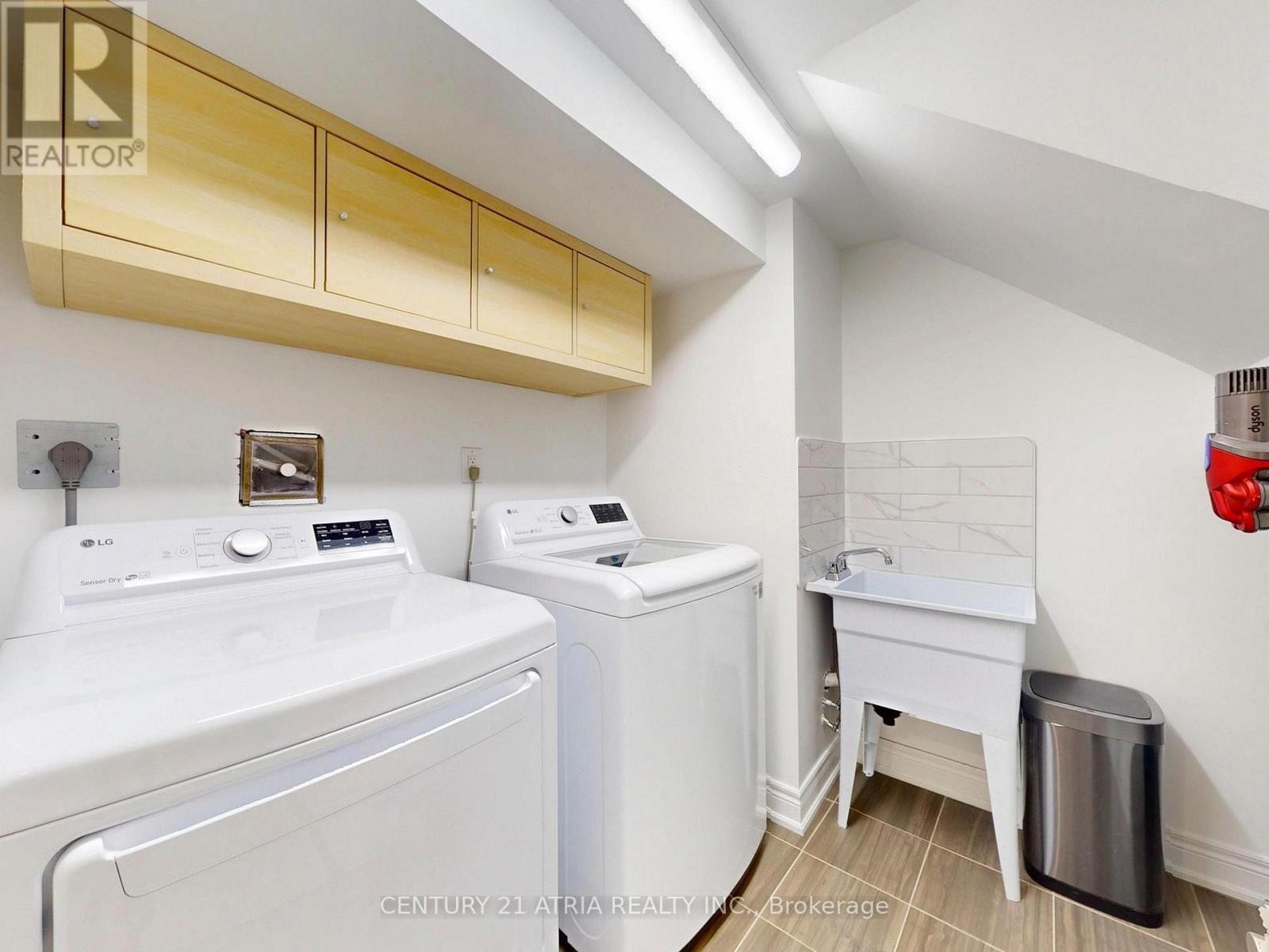 534 SILVERTHORN AVENUE, Toronto (Keelesdale-Eglinton West), Ontario, M6M3H9 — Photo 44