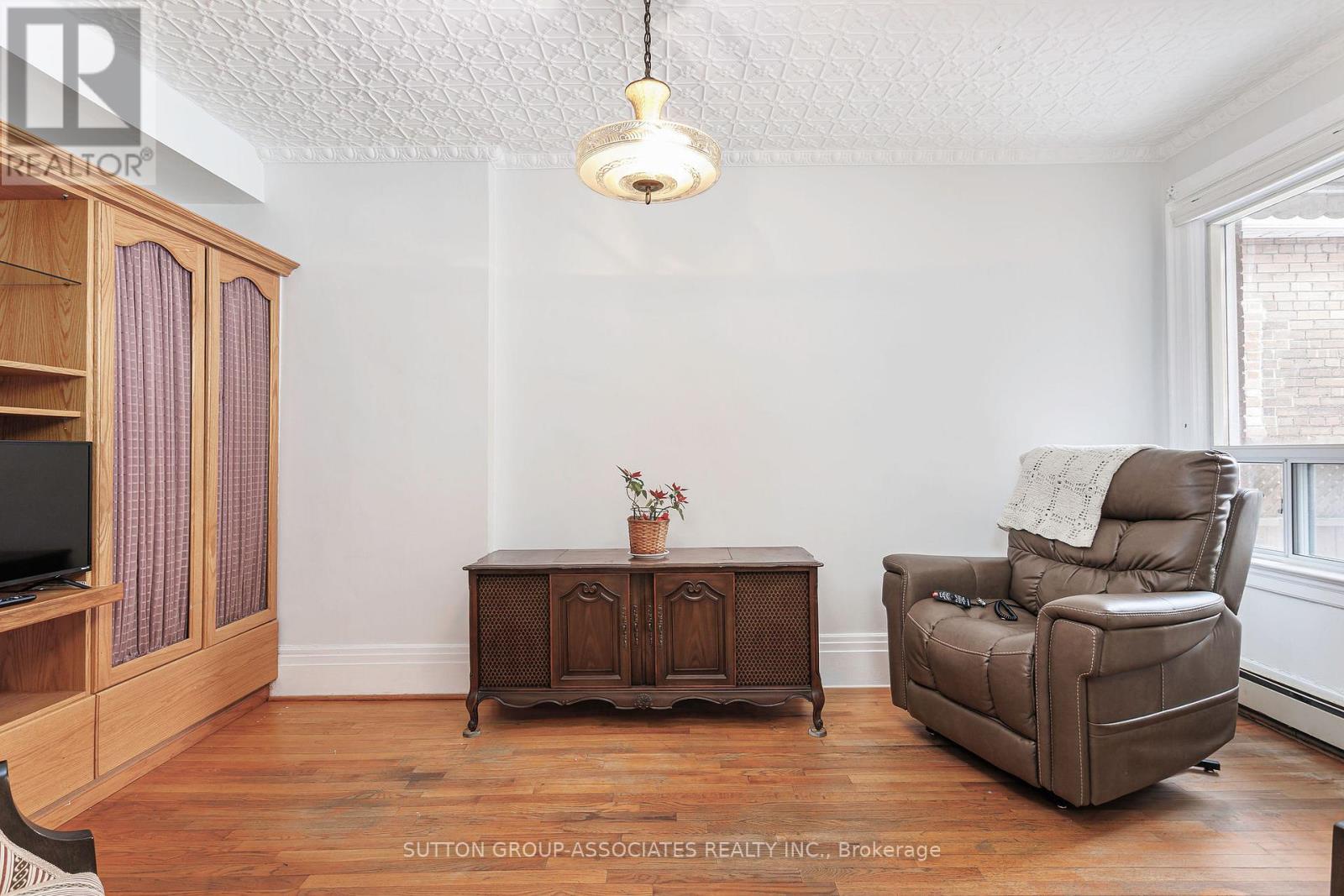 1546 KING STREET W, Toronto (South Parkdale), Ontario, M6K1J6 — Photo 9