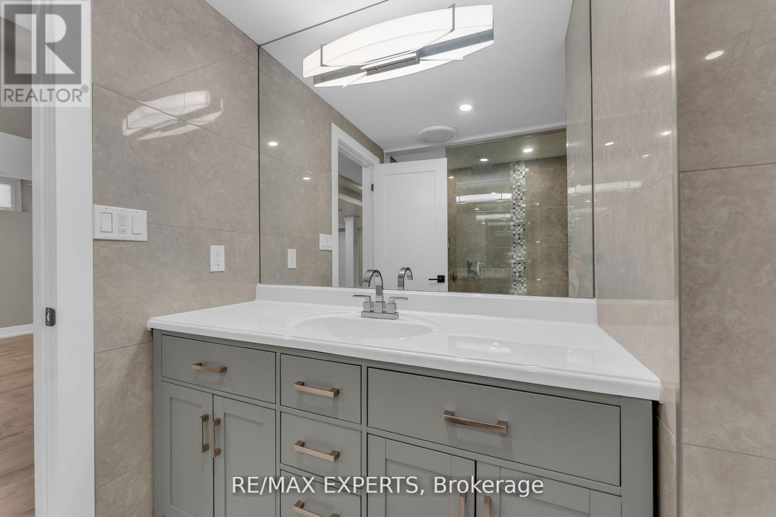 90 SUMMER VALLEY DRIVE, Brampton (Snelgrove), Ontario, L6Z4T8 — Photo 43