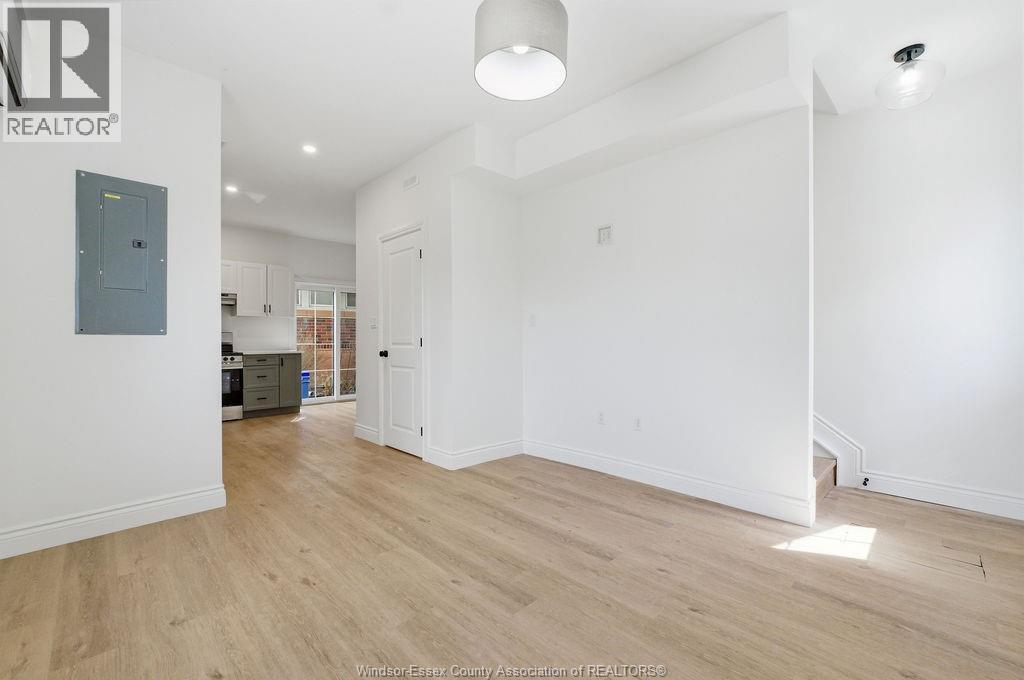 1329 ST ANNE BOULEVARD Unit# UNIT 2, Tecumseh, Ontario, N8N1T9 — Photo 6