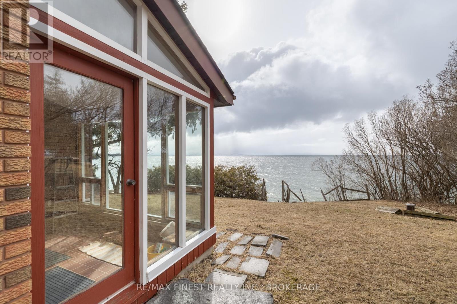 1141 FRONT ROAD, Frontenac (Frontenac South), Ontario, K7M4M2 — Photo 32