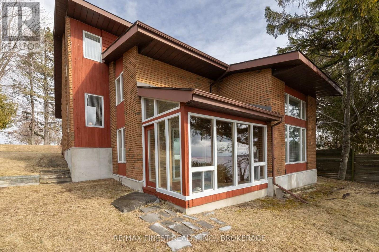 1141 FRONT ROAD, Frontenac (Frontenac South), Ontario, K7M4M2 — Photo 33