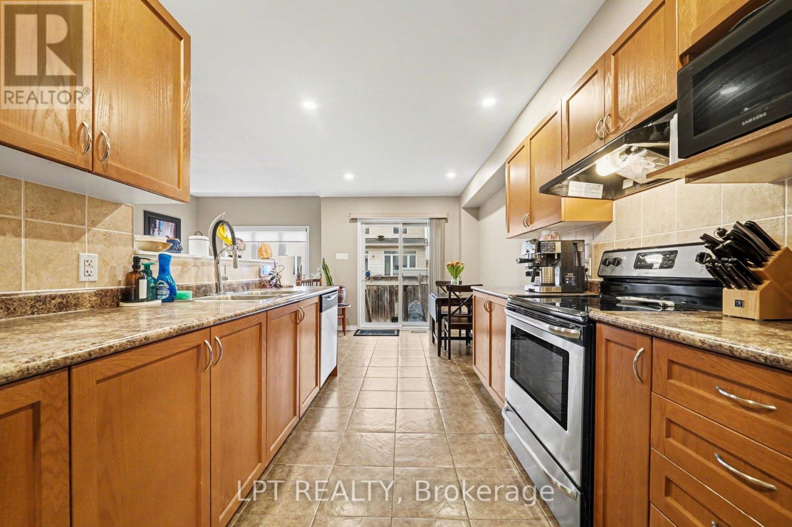 224 LAMPLIGHTERS DRIVE, Ottawa, Ontario, K2J0K7 — Photo 9