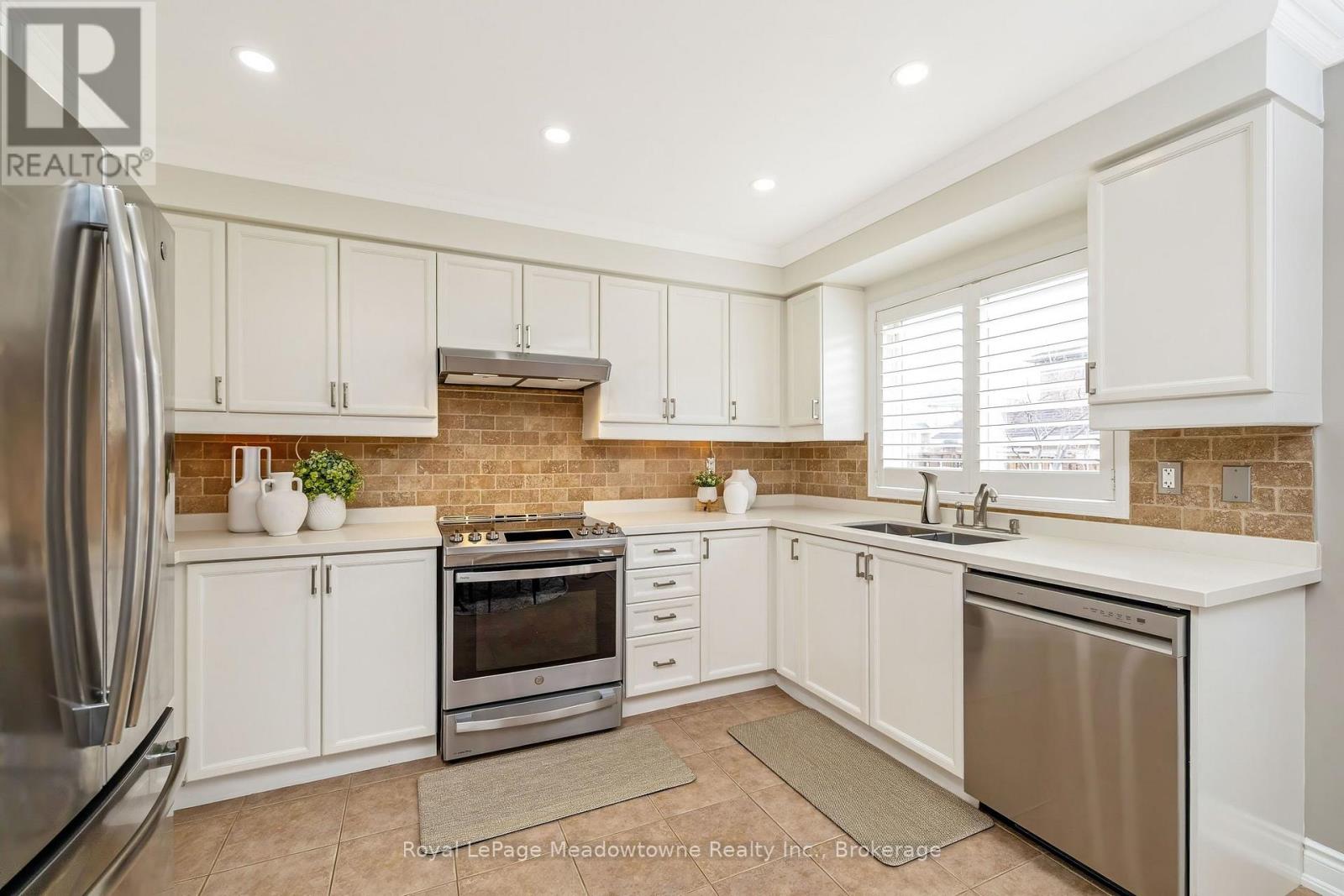 487 HARTLEY BOULEVARD, Milton (CL Clarke), Ontario, L9T6K9 — Photo 15