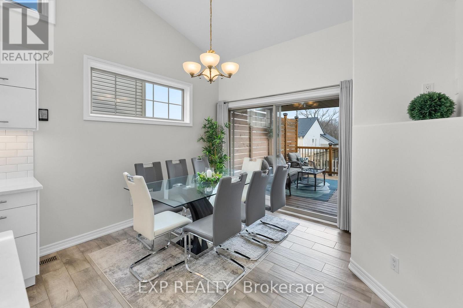 7032 KELLY DRIVE, Niagara Falls (Forestview), Ontario, L2H3J9 — Photo 11