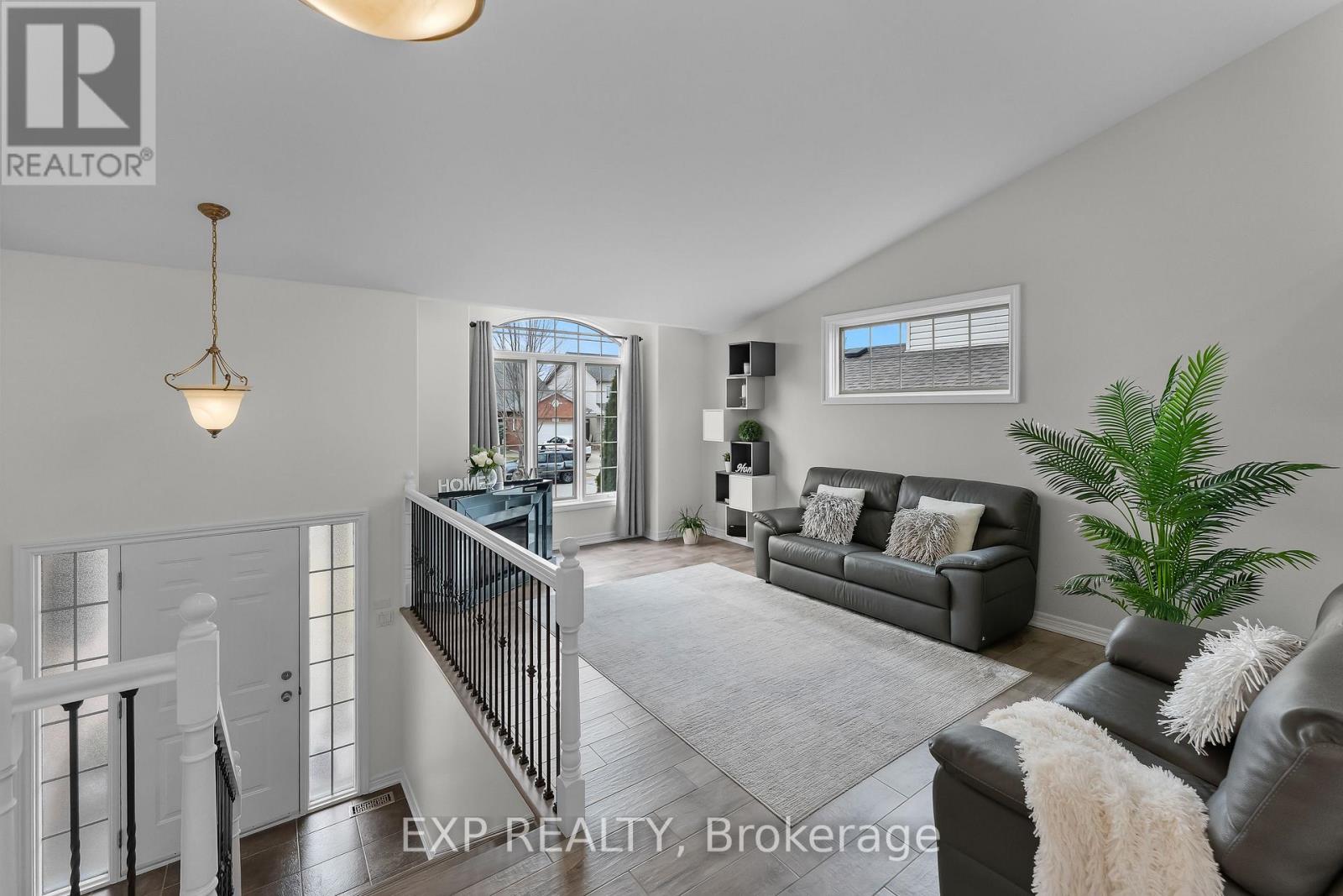 7032 KELLY DRIVE, Niagara Falls (Forestview), Ontario, L2H3J9 — Photo 13