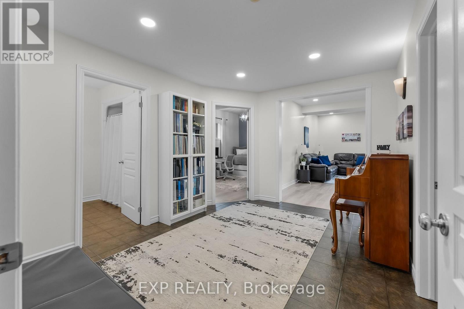 7032 KELLY DRIVE, Niagara Falls (Forestview), Ontario, L2H3J9 — Photo 24