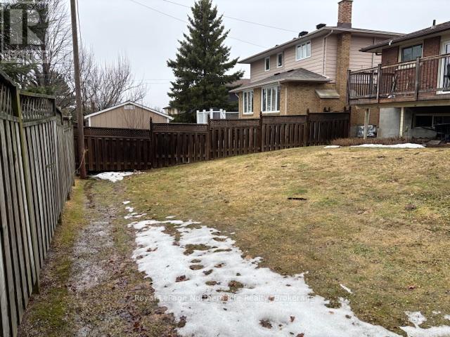 45 SABLE CRESCENT, North Bay (Birchaven), Ontario, P1A3X6 — Photo 37