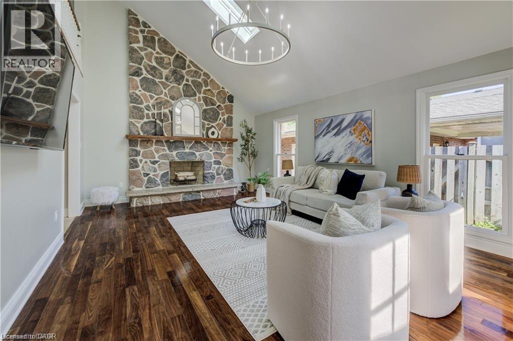 5180 SOUTHGATE Avenue, Niagara Falls, Ontario, L2E7G5 — Photo 2