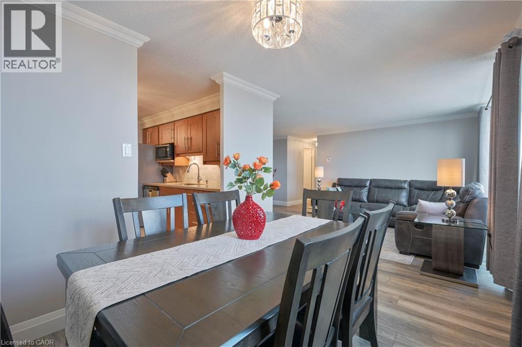 35 GREEN VALLEY Drive Unit# 1612, Kitchener, Ontario, N2P2A5 — Photo 11