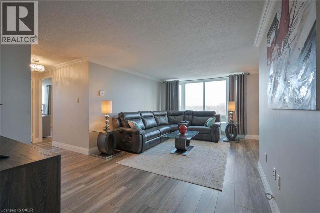 35 GREEN VALLEY Drive Unit# 1612, Kitchener, Ontario, N2P2A5 — Photo 12