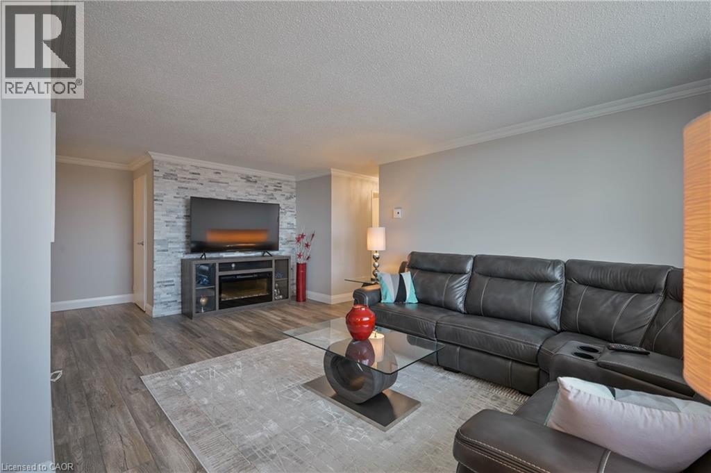35 GREEN VALLEY Drive Unit# 1612, Kitchener, Ontario, N2P2A5 — Photo 14