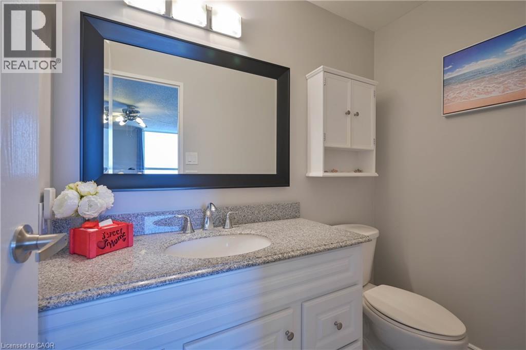 35 GREEN VALLEY Drive Unit# 1612, Kitchener, Ontario, N2P2A5 — Photo 17