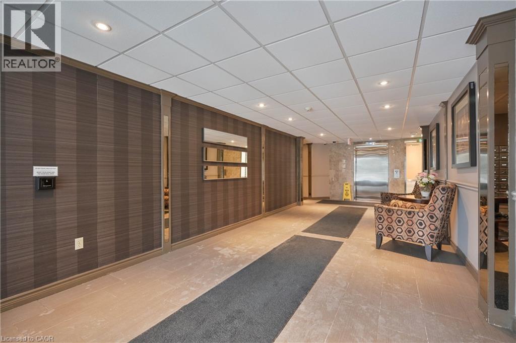 35 GREEN VALLEY Drive Unit# 1612, Kitchener, Ontario, N2P2A5 — Photo 28