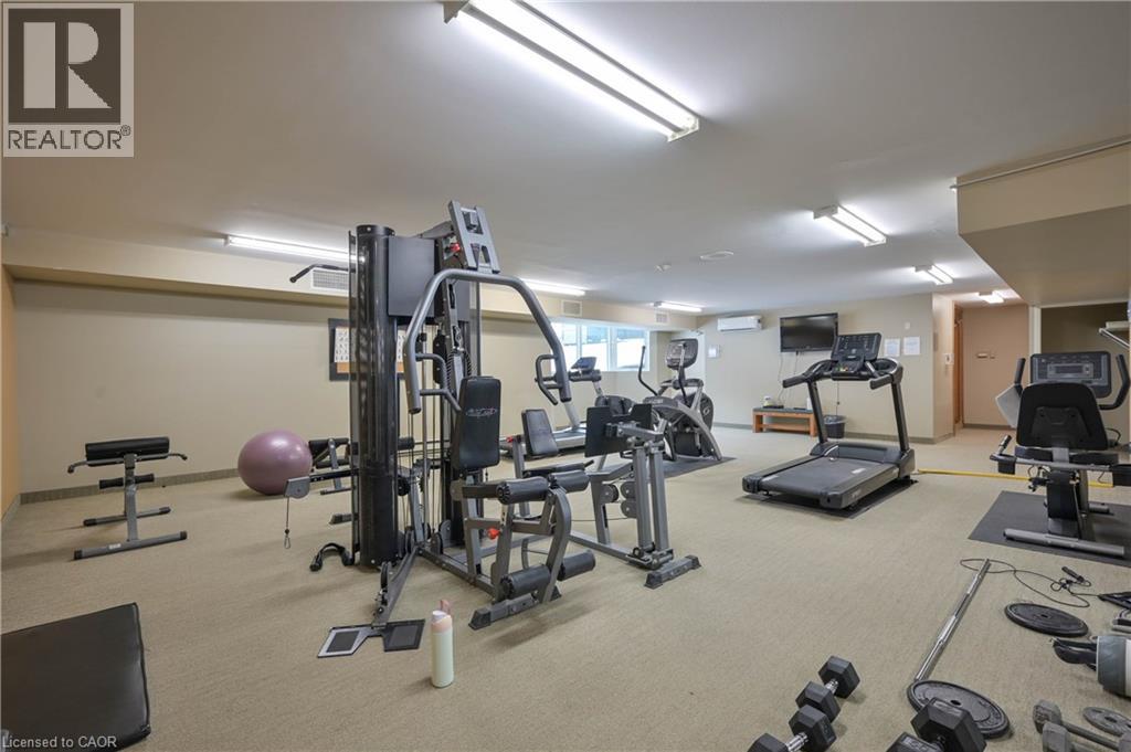 35 GREEN VALLEY Drive Unit# 1612, Kitchener, Ontario, N2P2A5 — Photo 32