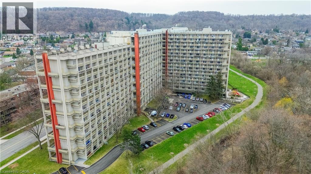 350 QUIGLEY Road Unit# 811, Hamilton, Ontario, L8K5N2 — Photo 4