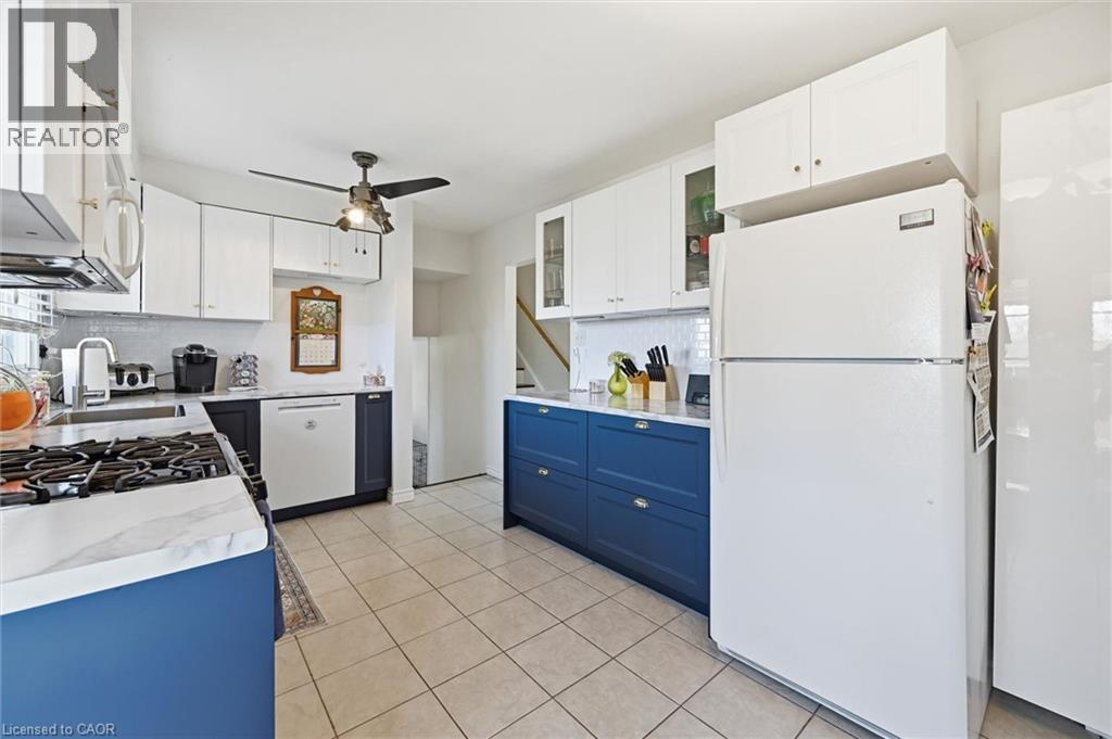35 VIKING Drive, Grimsby, Ontario, L3M3V2 — Photo 45
