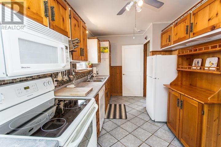 593 Pine ST, Sault Ste. Marie, Ontario, P6B3E8 — Photo 7