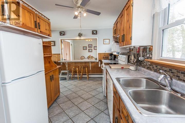 593 Pine ST, Sault Ste. Marie, Ontario, P6B3E8 — Photo 8