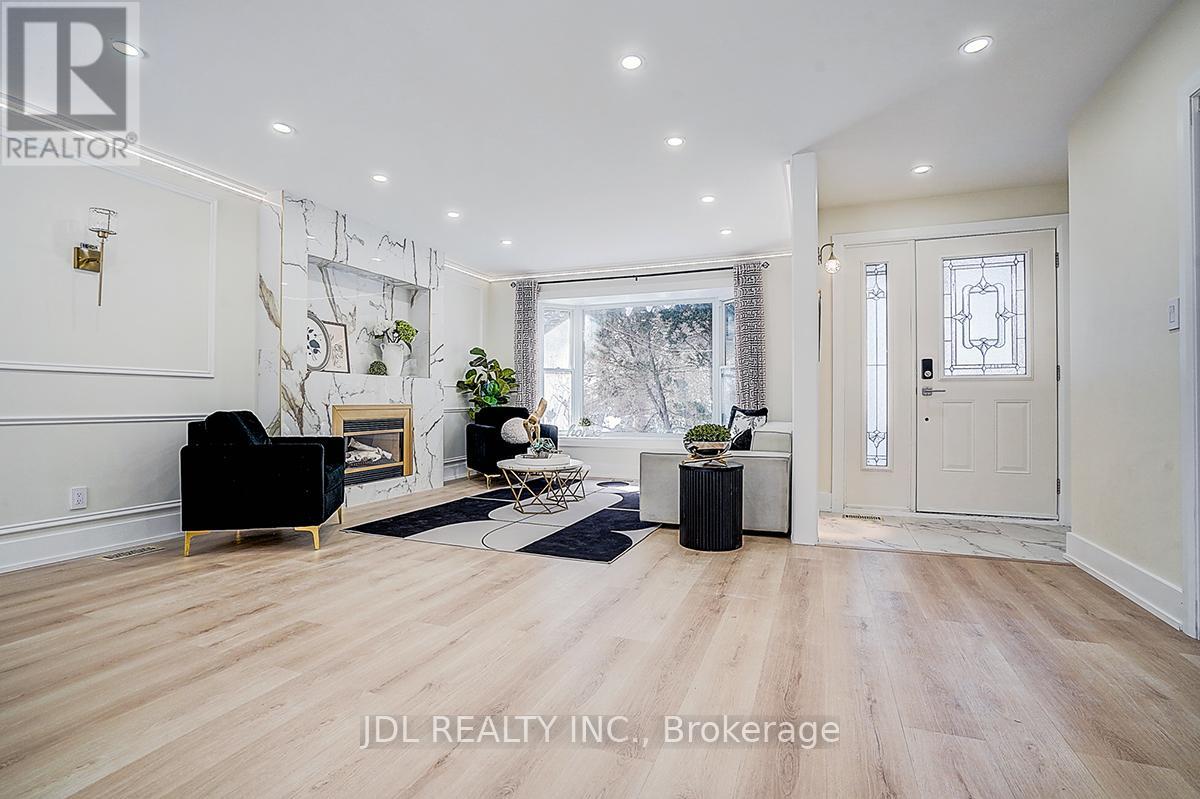 15 CROSSBURN DRIVE, Toronto (Banbury-Don Mills), Ontario, M3B2Z3 — Photo 7