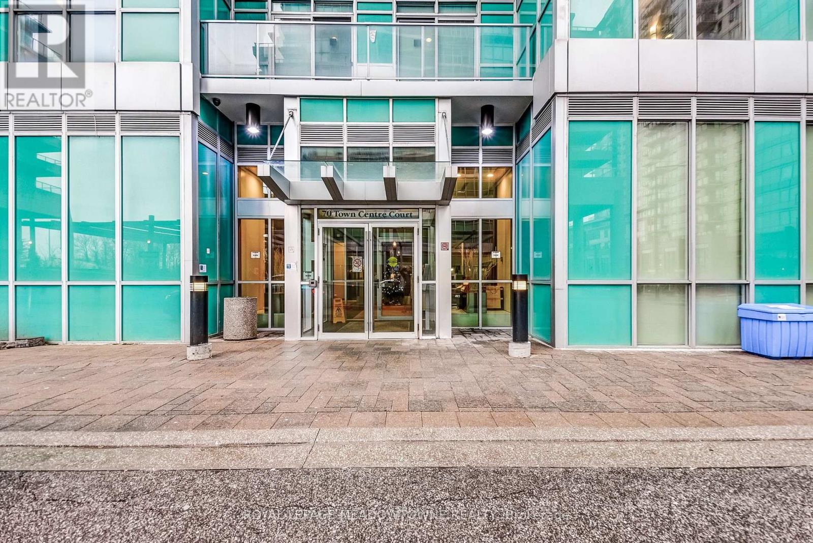 909 - 70 TOWN CENTRE COURT, Toronto (Bendale), Ontario, M1P0B2 — Photo 2