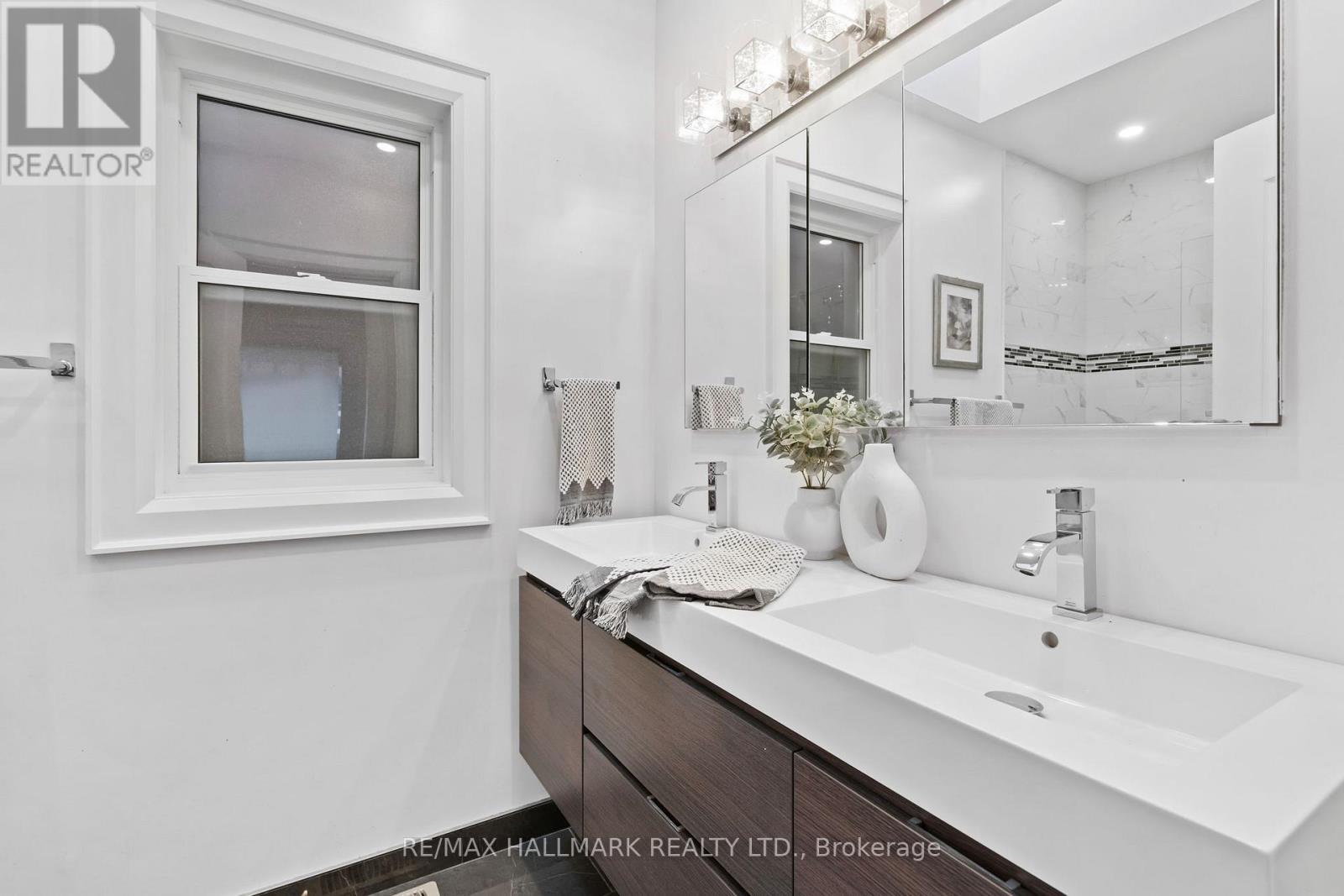 431 BERESFORD AVENUE, Toronto (Runnymede-Bloor West Village), Ontario, M6S3B6 — Photo 21