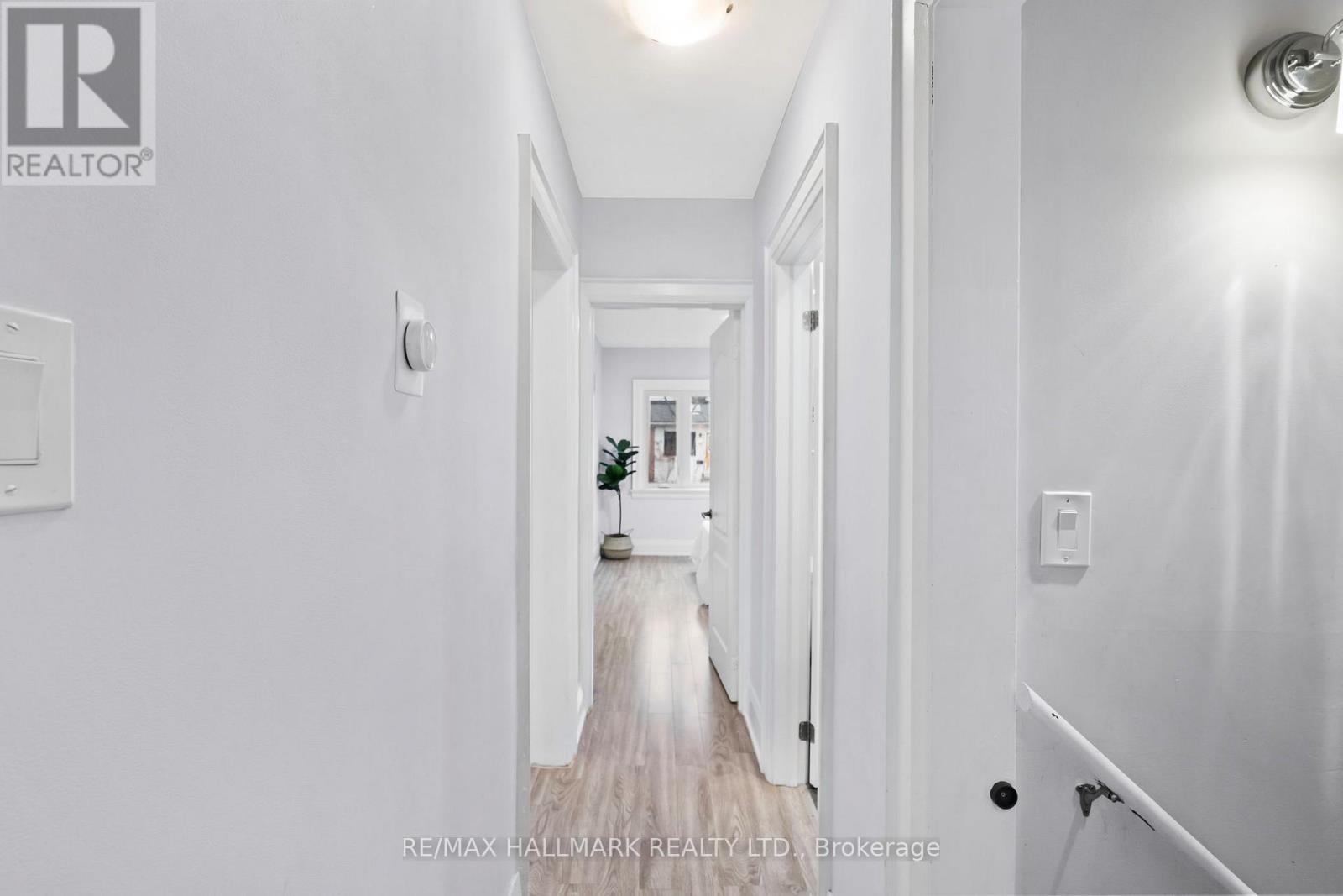 431 BERESFORD AVENUE, Toronto (Runnymede-Bloor West Village), Ontario, M6S3B6 — Photo 4