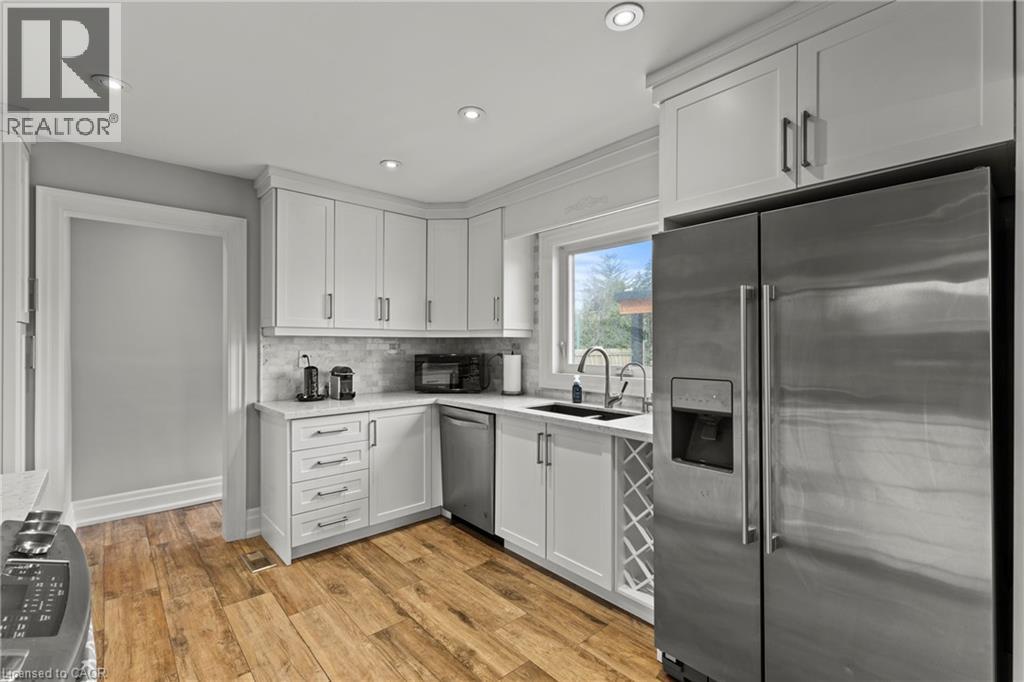 28 BONITA Drive, Hamilton, Ontario, L8G2X3 — Photo 16