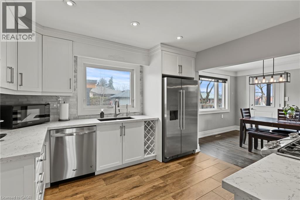 28 BONITA Drive, Hamilton, Ontario, L8G2X3 — Photo 19