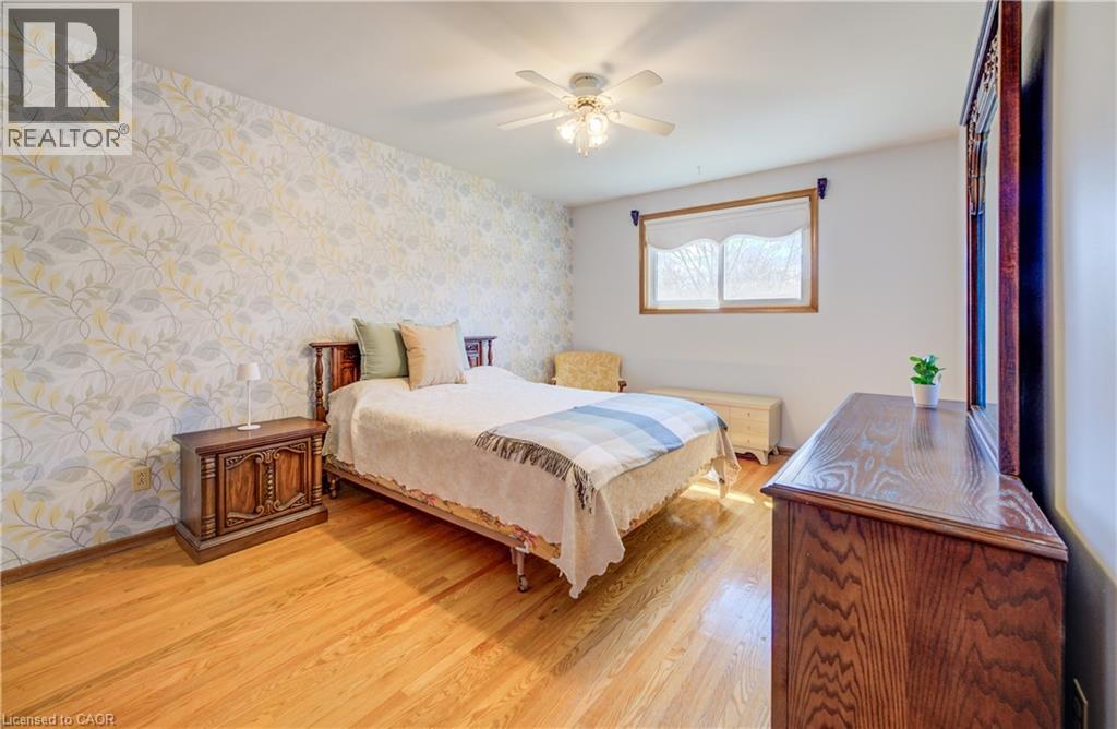 564 GLEN MANOR Boulevard, Waterloo, Ontario, N2L4T6 — Photo 19